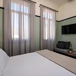 Hotel Mosaic Venetian Harbour *
