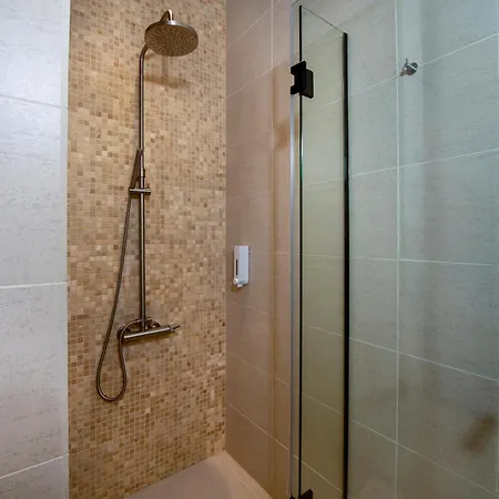 Hotel Mosaic Venetian Harbour *