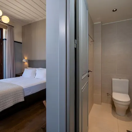 Mosaic Venetian Harbour Hotell