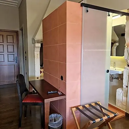 Hotel Mosaic Venetian Harbour *