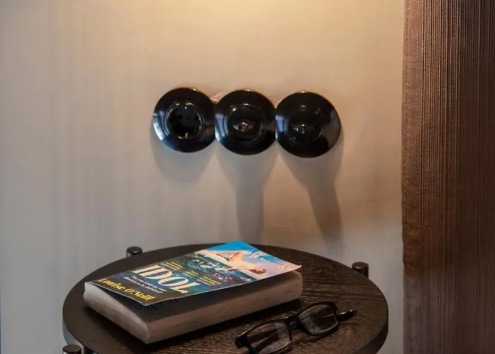 Mosaic Venetian Harbour Отель *