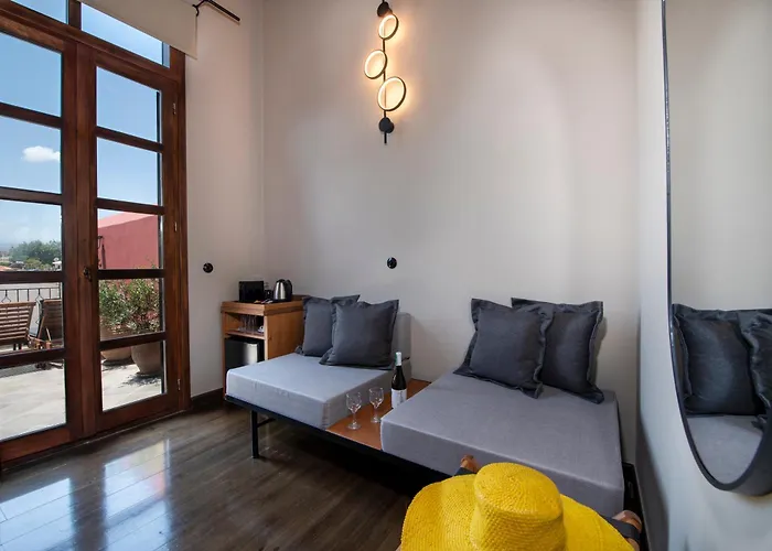 Mosaic Venetian Harbour Отель