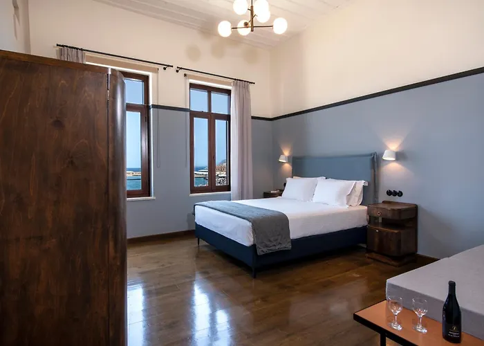 Mosaic Venetian Harbour * Ханья