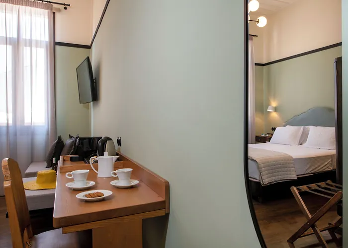 Mosaic Venetian Harbour Отель