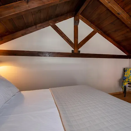 Hotel Mosaic Venetian Harbour