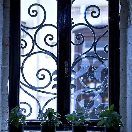 Mosaic Venetian Harbour Hotel