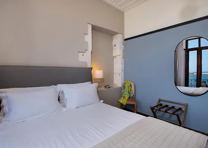 Otel Mosaic Venetian Harbour *