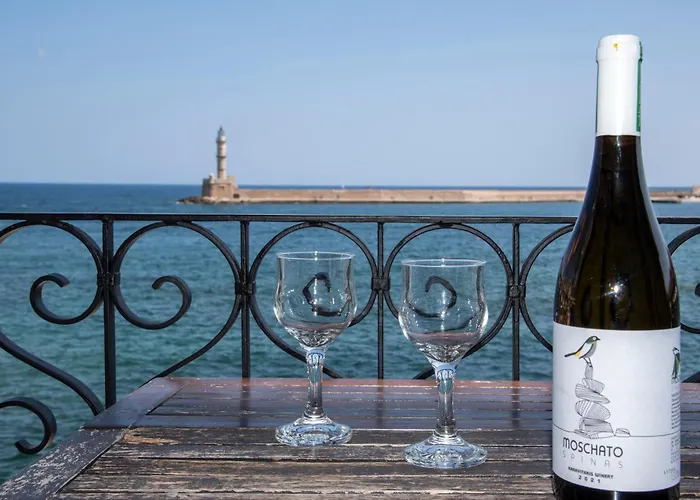 Mosaic Venetian Harbour Otel *