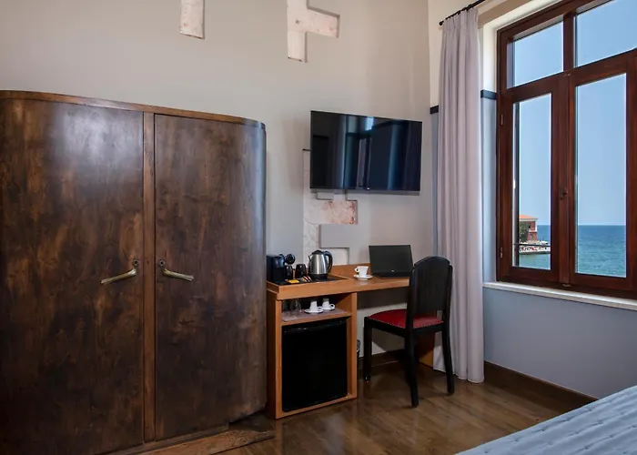 Otel Mosaic Venetian Harbour