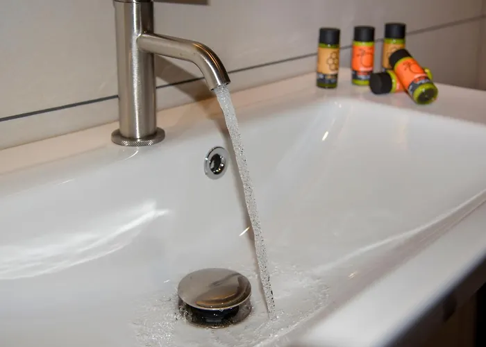 Mosaic Venetian Harbour Otel Hanya