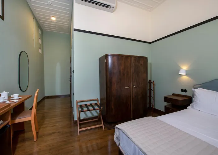 Mosaic Venetian Harbour Otel *