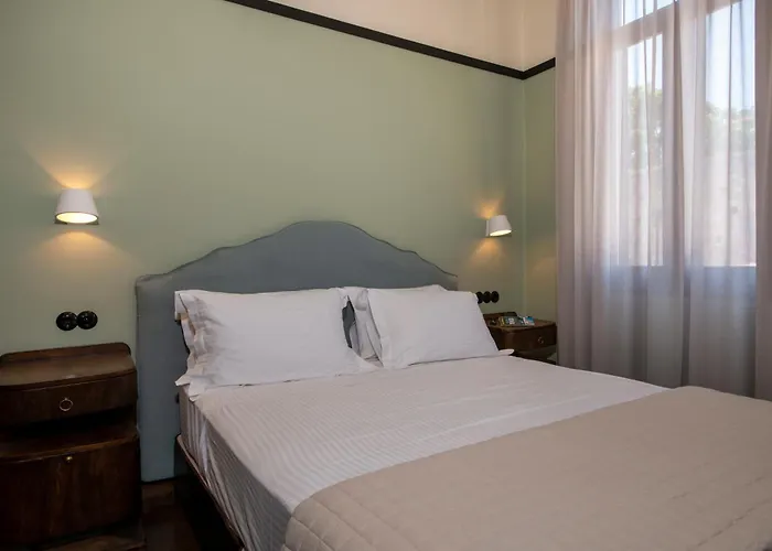 Mosaic Venetian Harbour Otel Hanya