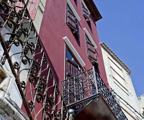 Mosaic Venetian Harbour * Hanya